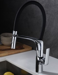 Grifo cocina extraíble negro ambiente