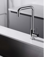 Grifo cocina caño curvo cromo  modelo LOIRA de Imex ambiente