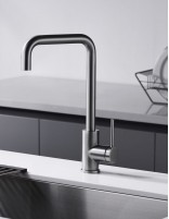 Grifo cocina caño curvo black gun metal modelo Loira de Imex ambiente