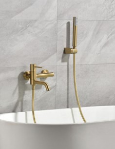 Kit grifería bañera y ducha oro cepillado modelo Monza de Imex ambiente