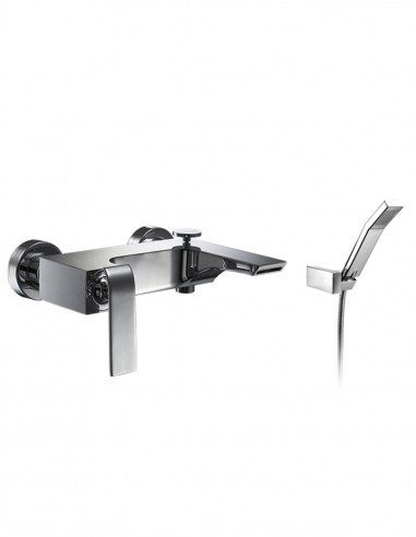 Grifo líneas curvas para bañera modelo Zio de GME