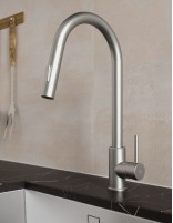 Grifo cocina extraíble monomando acero modelo Round de GME ambiente