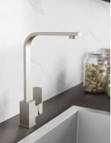 Grifo cocina plano monomando acero modelo Quadra de GME ambiente