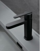 Imex Roma Negro modelo de lavabo monomando