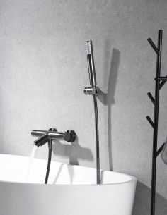 Kit grifería bañera y ducha negro  termostático modelo Monza de Imex 2