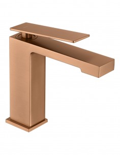 Grifo de lavabo cuadrado oro modelo Pisa de Imex 2