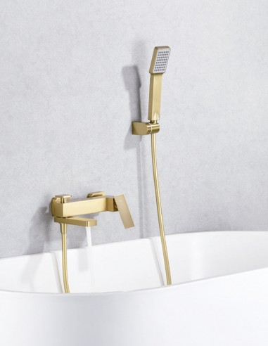 Grifo de bañera y ducha cuadrado oro modelo Pisa de Imex