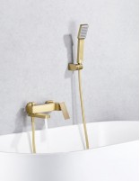 Grifo de bañera y ducha cuadrado oro modelo Pisa de Imex