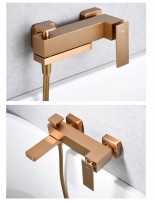 Grifo de bañera y ducha cuadrado oro rosa detalle