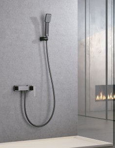 Grifo de ducha cuadrado black gun metal modelo PISA de Imex