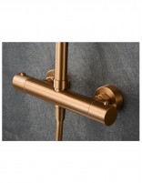 Columna de ducha termostática oro rosa detalle