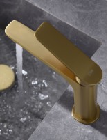 Grifo de lavabo redondo caño alto oro Nápoles