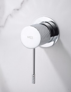 Grifería empotrada monomando cromo modelo Genova de Imex 2