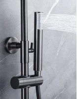 Barra de ducha termostática black gun metal modelo Génova de Imex detalle mango