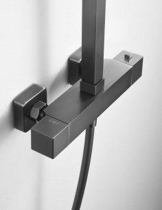 Barra de ducha black gun metal termostática  modelo VIGO de Imex ambiente 2