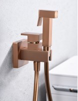 Ducha oro rosa  modelo  IRLANDA de Imex detalle grifo