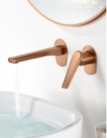 Grifería de lavabo empotrado oro rosa modelo DELOS de IMEX ambiente