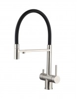 Grifería en negro de cocina extraíble monomando modelo Osmosis de GME