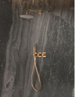 Conjunto ducha oro u oro rosa empotrada termostática modelo TIBET de Imex.