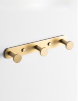 Perchero triple dorado modelo ECO de Manillons