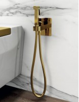 Grifería cuadrada de bidé oro cepillado empotrado a pared - Orion de GME