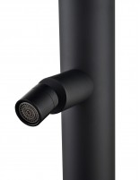 Ducha de piscina negra lavapies