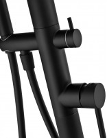 Ducha para piscina exterior negra maneta