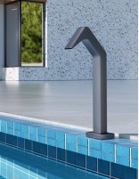 Cascada para piscina gris cobalto ambiente
