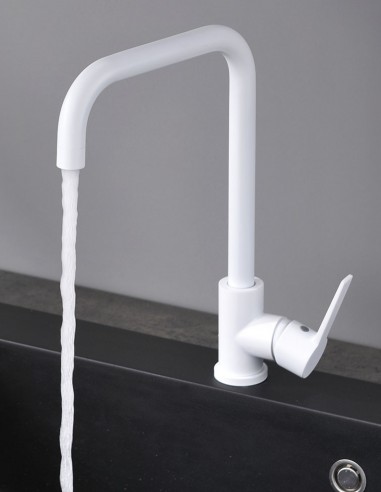Grifo de cocina blanco ambiente modelo Soul de Bathplus