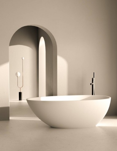 Detalle Bañera vista ovalada RYNN de NUOVVO