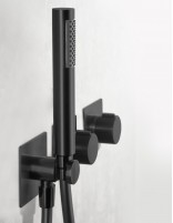 Ducha empotrada techo termostática negro o black gun metal detalle negro