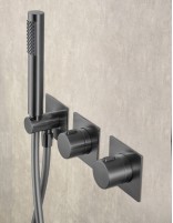 Ducha empotrada techo termostática negro o black gun metal detalle bgm