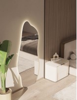 Espejo con forma orgánica y luz ambiental - ADÁN de BathDecor