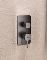 Conjunto de ducha empotrado monomando - black gun metal FIRENZE de IMEX