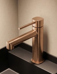 Grifo de lavabo monomando - oro cepillado TOSCANA de IMEX ambiente 2