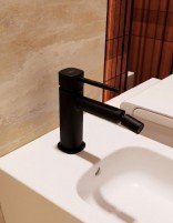 Grifo de bidé monomando - negro mate TOSCANA de IMEX detalle