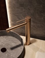 Grifo alto lavabo monomando - oro rosa cepillado TOSCANA de IMEX ambiente