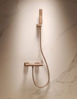 Conjunto de ducha monomando - oro rosa cepillado TOSCANA de IMEX ambiente