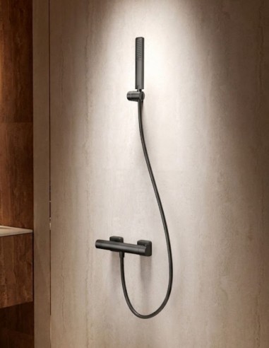 Conjunto de ducha termostático - black gun metal TOSCANA de IMEX ambiente