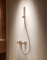 Conjunto de ducha termostático - oro rosa cepillado TOSCANA de IMEX ambiente