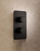 Conjunto ducha empotrado termostático - negro mate AREZZO de IMEX detalle