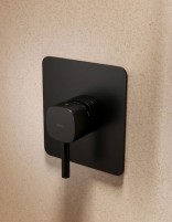 Set ducha 1 vía - negro mate TOSCANA de IMEX detalle