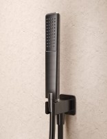 Conjunto ducha empotrado termostático - black gun metal SASSARI de IMEX detalle