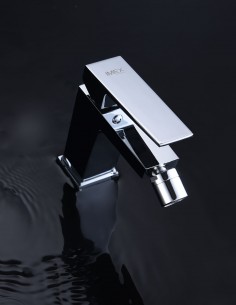 Grifo bidé cuadrado modelo ART de Imex ambiente