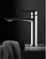 Grifo lavabo cromado ambiente