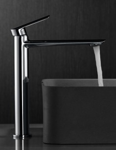 Grifo caño alto para lavabo ambiente 2