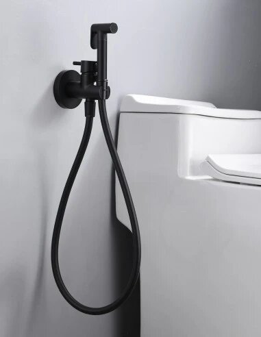 ducha higiénica negra